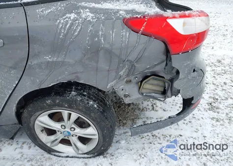 2012 Ford Focus Se z USA, uszkodzony, nr VIN 1FAHP3F20CL267107